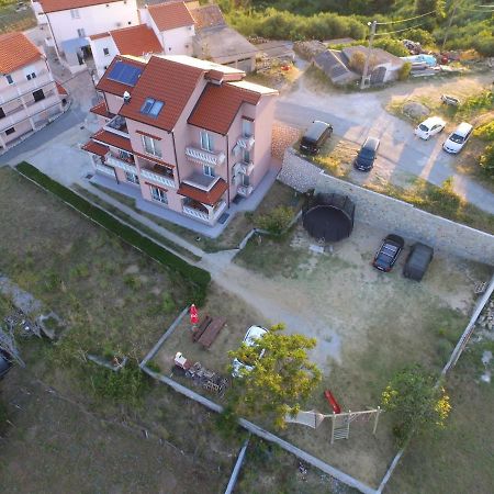 Apartmani Danijela Tomicic Lopar Zewnętrze zdjęcie