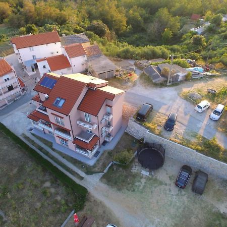 Apartmani Danijela Tomicic Lopar Zewnętrze zdjęcie