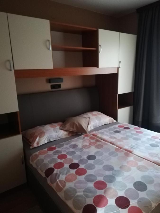 Apartmani Danijela Tomicic Lopar Zewnętrze zdjęcie