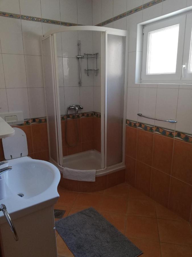 Apartmani Danijela Tomicic Lopar Zewnętrze zdjęcie